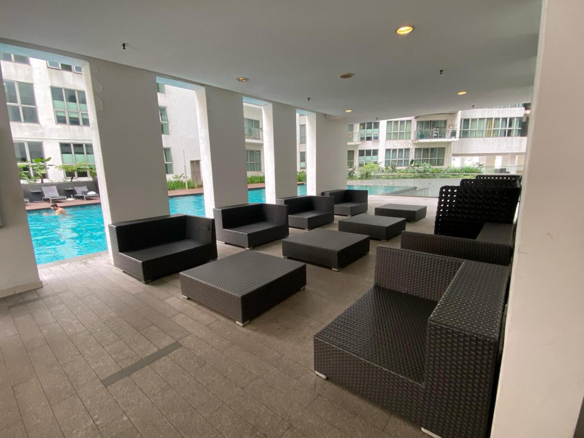 Skypool Kl Free Infinity Pool Over Kuala Lumpur — Foto’s 3