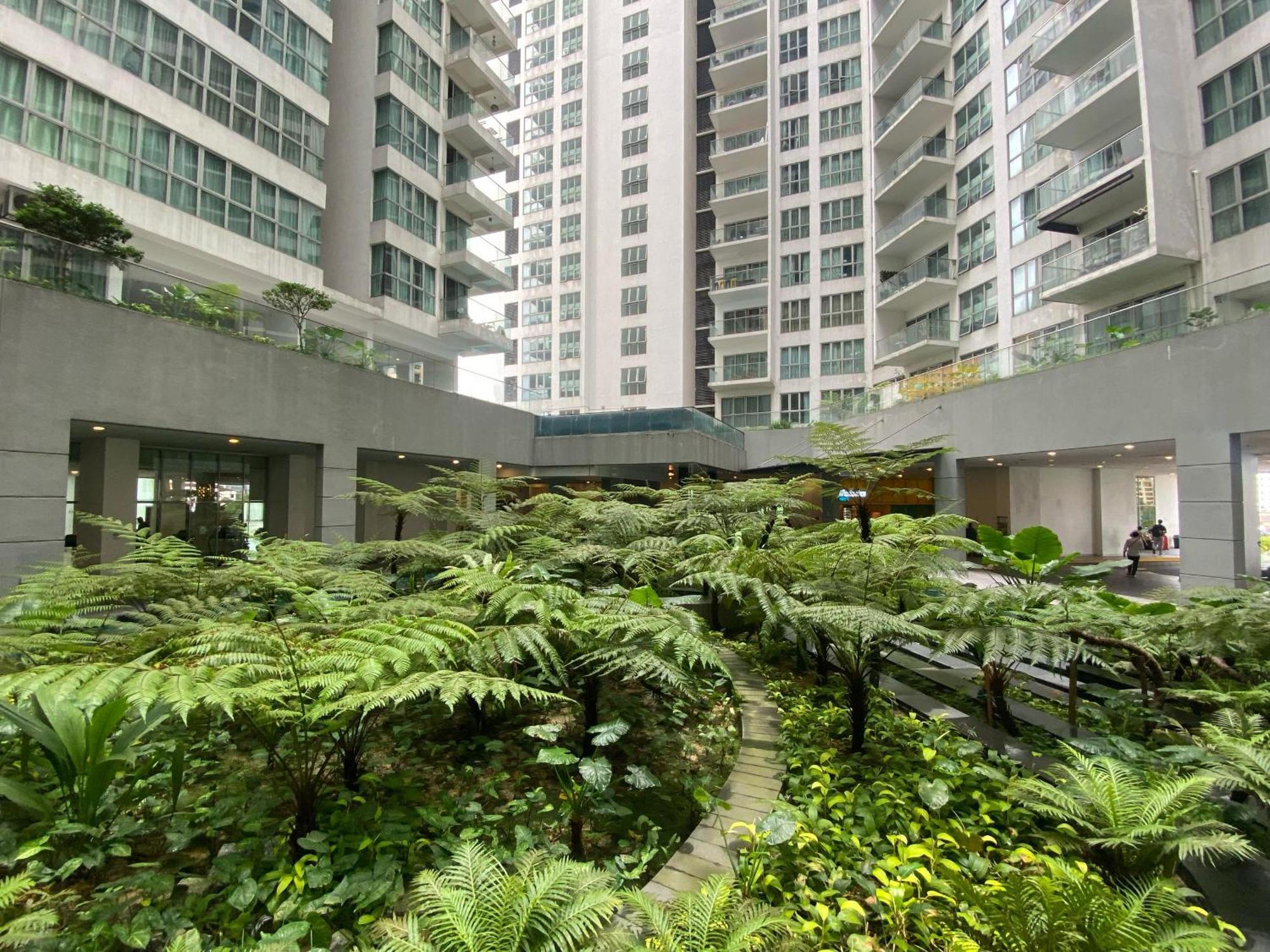 Skypool Kl Free Infinity Pool Over Kuala Lumpur — Foto’s 2